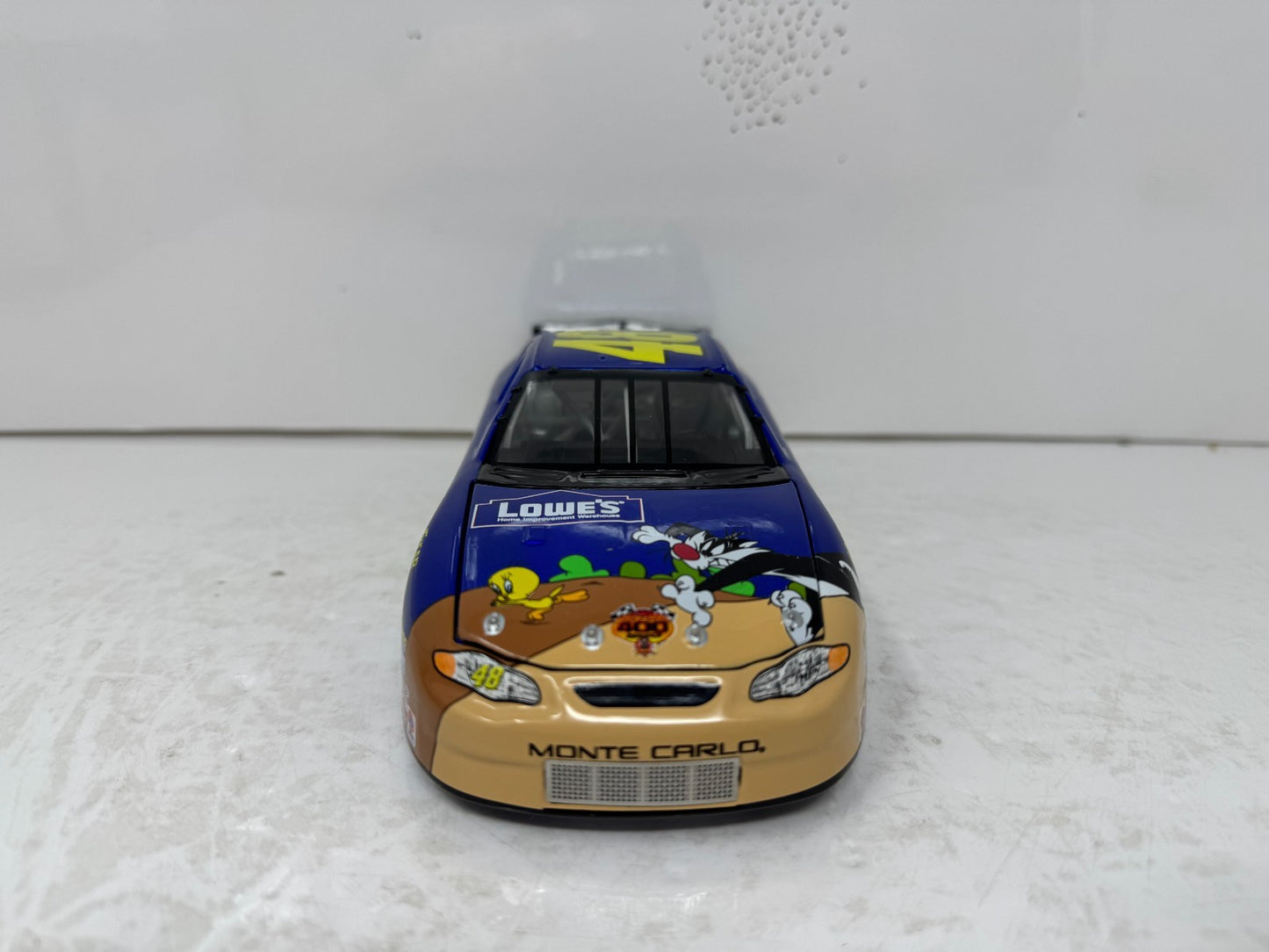 Action Nascar #48 Jimmie Johnson Looney Tunes 2002 Monte Carlo 1:24 Diecast