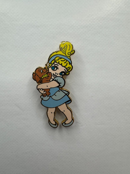 Disney Toddler Princess Cinderella Trading Pin DC1S11