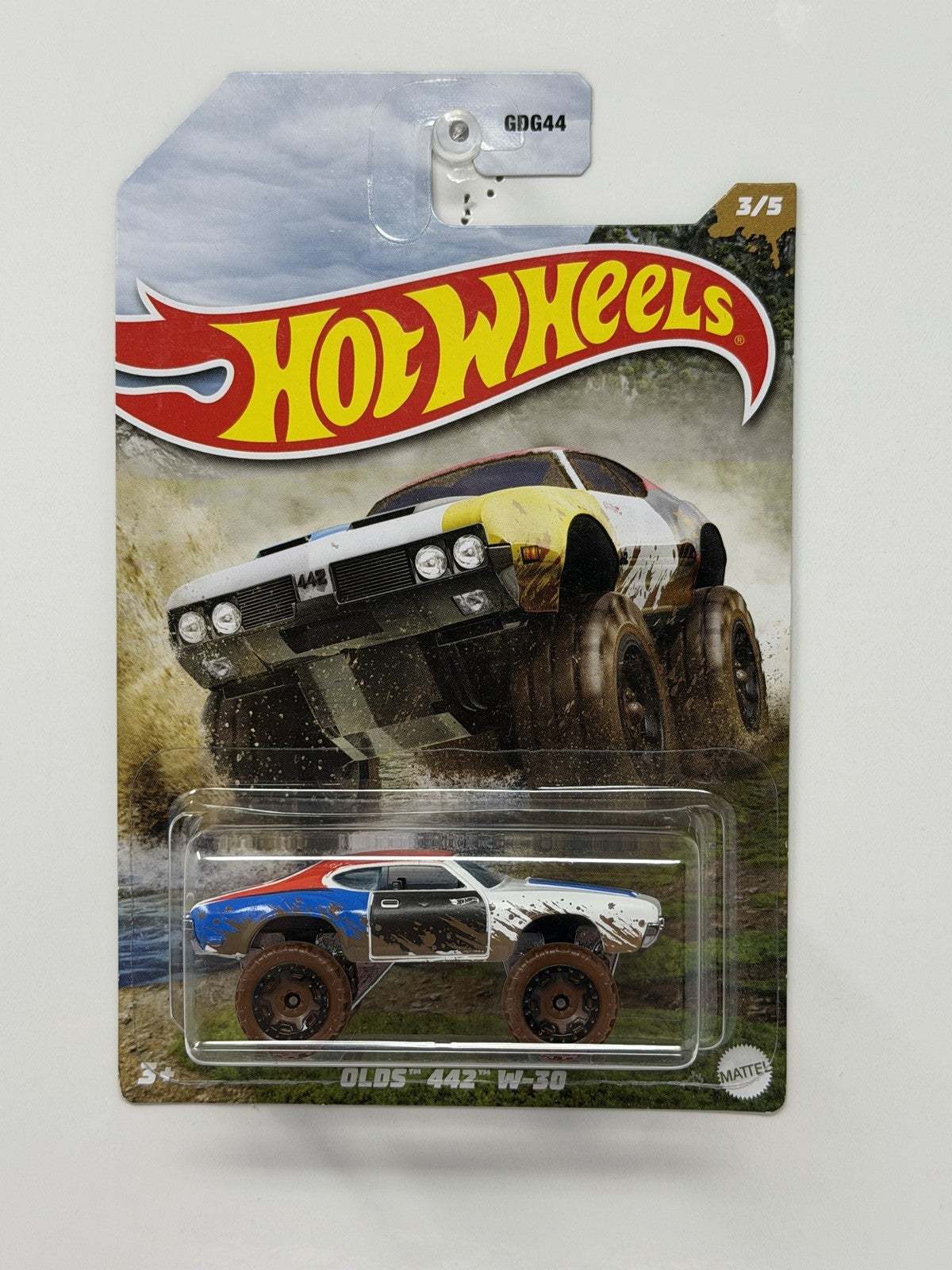Hot Wheels Mud Runners Oldsmobile 442 W-30 1:64 Diecast