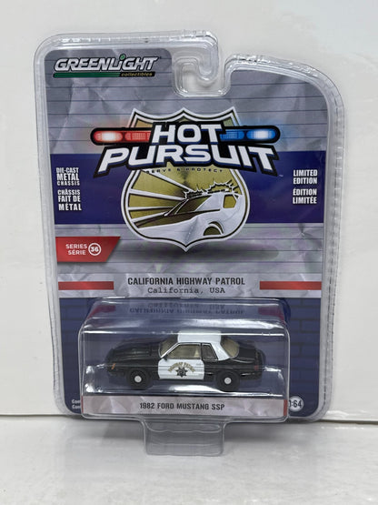 Greenlight Hot Pursuit 1982 Ford Mustang SSP California Patrol 1:64 Diecast