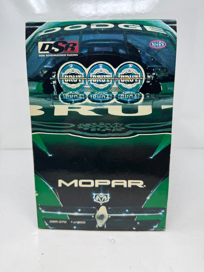 Milestone Ron Capps NHRA Brut 2005 Dodge Stratus Funny Car 1:16 Scale