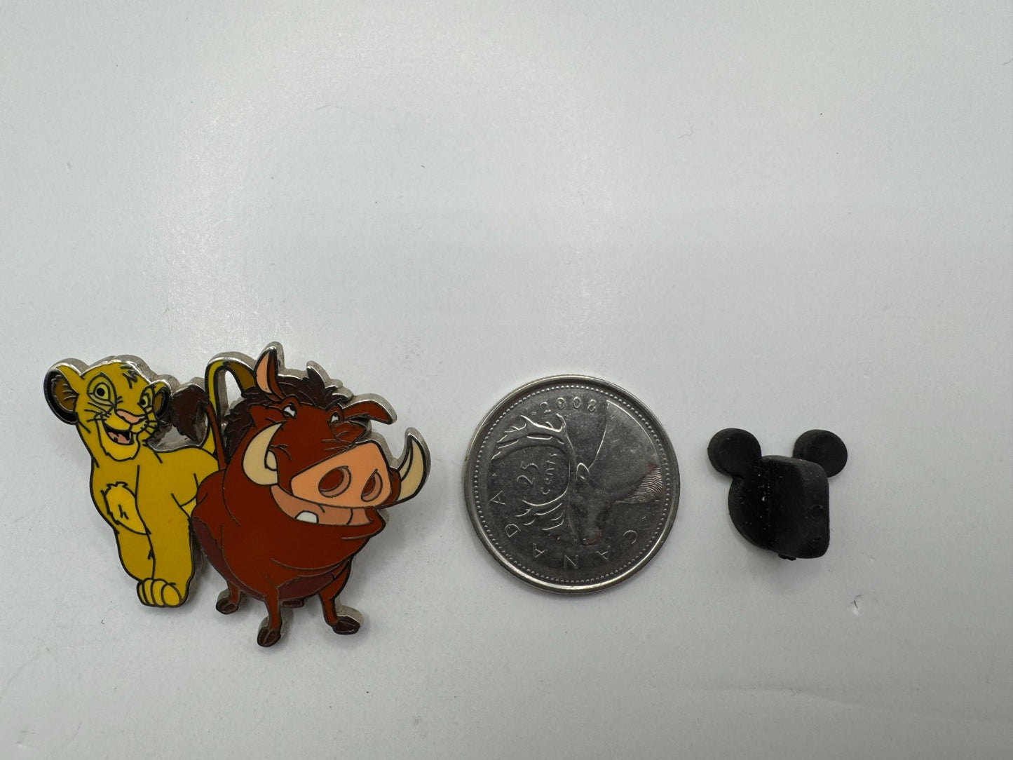 Disney Simba and Pumbaa Lion King Celebrate Everyday Trading Pin DC1S16