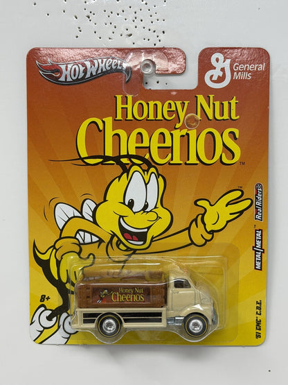 Hot Wheels General Mills Cheerios 1951 GMC C.O.E. 1:64 Diecast Real Riders