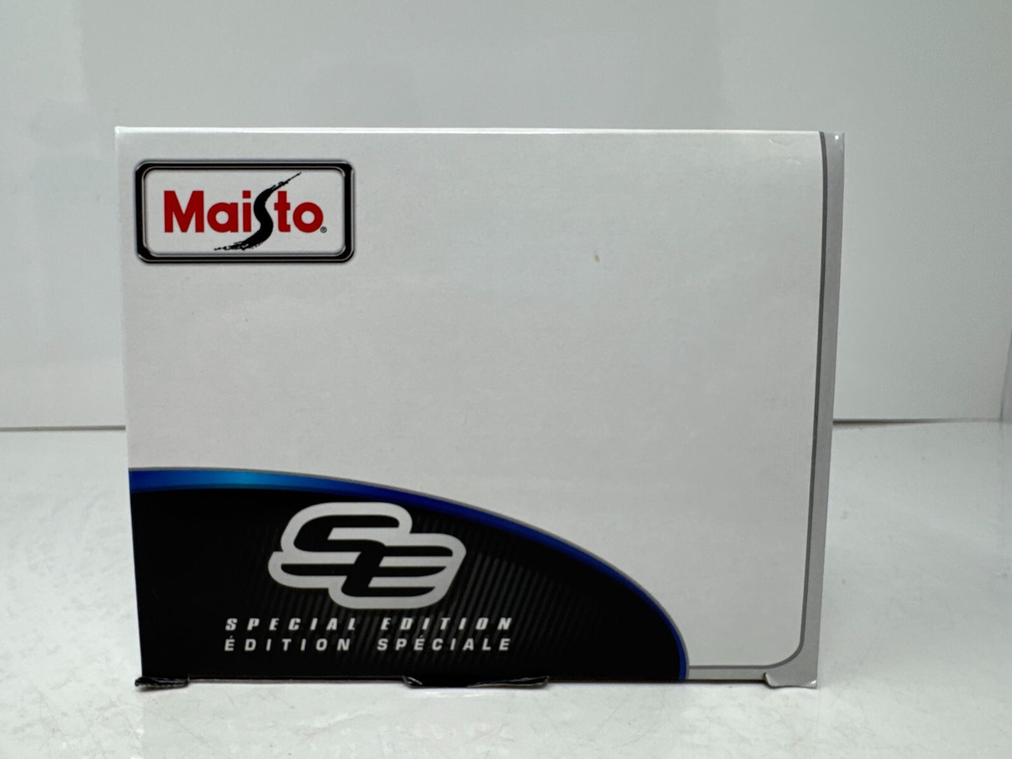 Maisto Lamborghini Sian FKP 37 Special Edition 1:18 Diecast