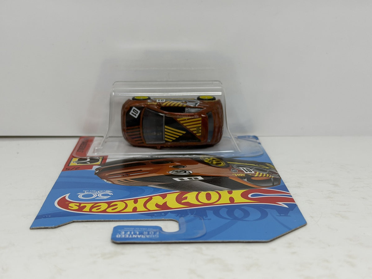 Hot Wheels Super Treasure Hunt Fiat 500 HW Daredevils 1:64 Diecast STH