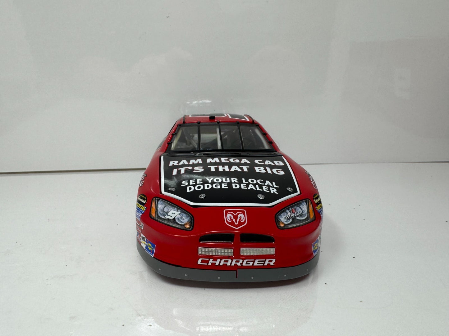 Action NASCAR Kasey Kahne #9 Dodge Ram Mega Cab 2005 Dodge Charger 1:24 Diecast