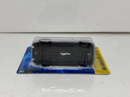 Hot Wheels AMG Mercedes CLK DTM 1:64 Diecast Short Card