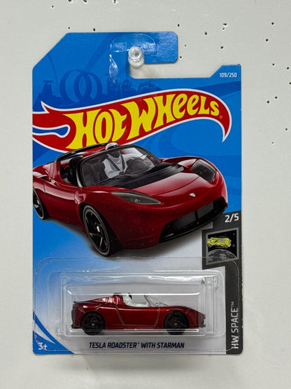 Hot Wheels Space Tesla Roadster With Starman 1:64 Diecast Red