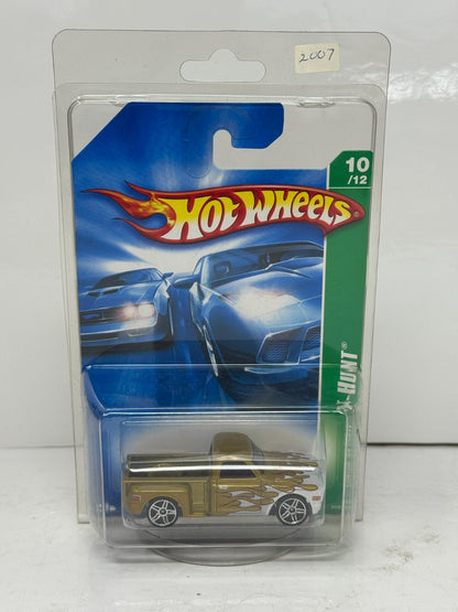 Hot Wheels Treasure Hunt 1969 Chevy C10 Custom Truck 1:64 Diecast