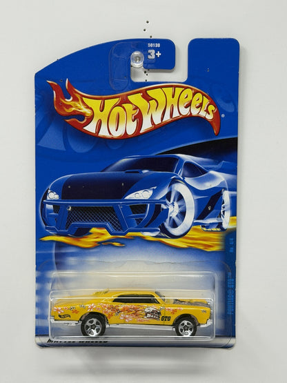 Hot Wheels Flower Power 1967 Pontiac GTO 1:64 Diecast Yellow