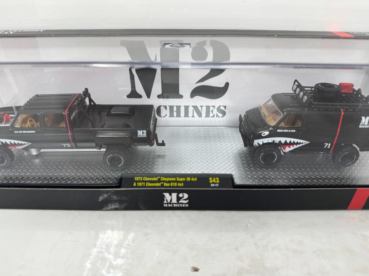 M2 Machines 1973 Chevrolet Cheyenne Super 30 4x4 & G10 Van 1:64 Diecast