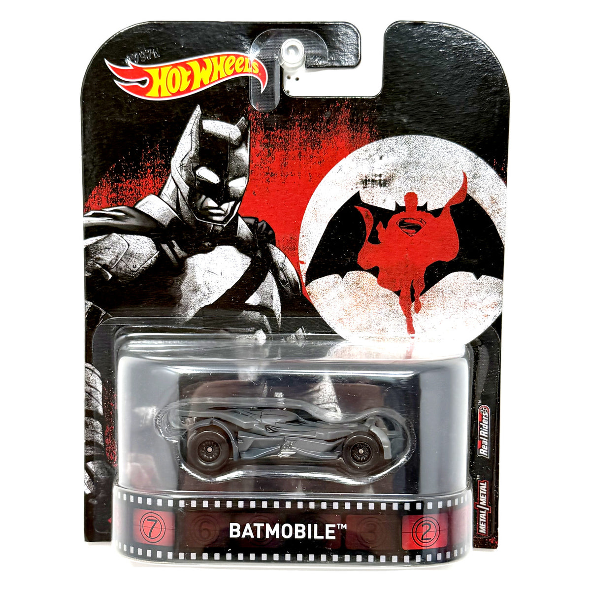 Hot Wheels Retro Entertainment Batman v Superman Batmobile 1:64 Diecast