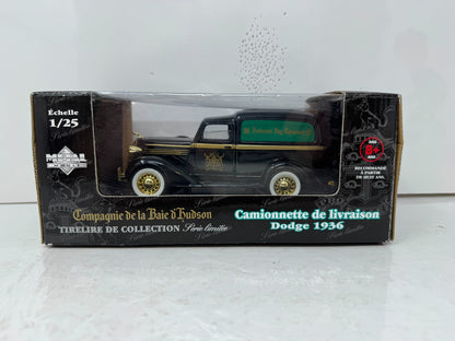 Liberty Classics Hudson's Bay 1936 Dodge Panel Van 1:25 Diecast Coin Bank