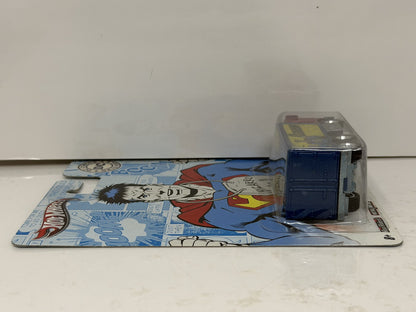 Hot Wheels DC Comics Originals Bizarro Hiway Hauler 1:64 Diecast Real Riders