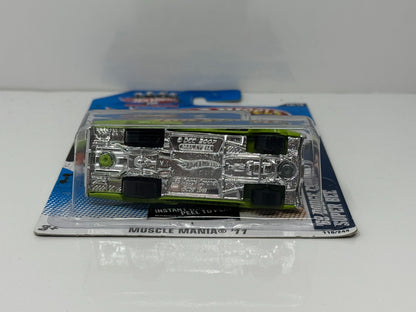Hot Wheels Muscle Mania 1969 Dodge Coronet Super Bee 1:64 Diecast Green