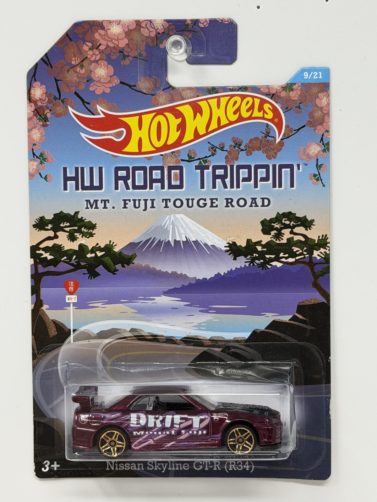 Hot Wheels Road Trippin Mt. Fuji Touge Road Nissan Skyline GT-R R34 1:64 Diecast
