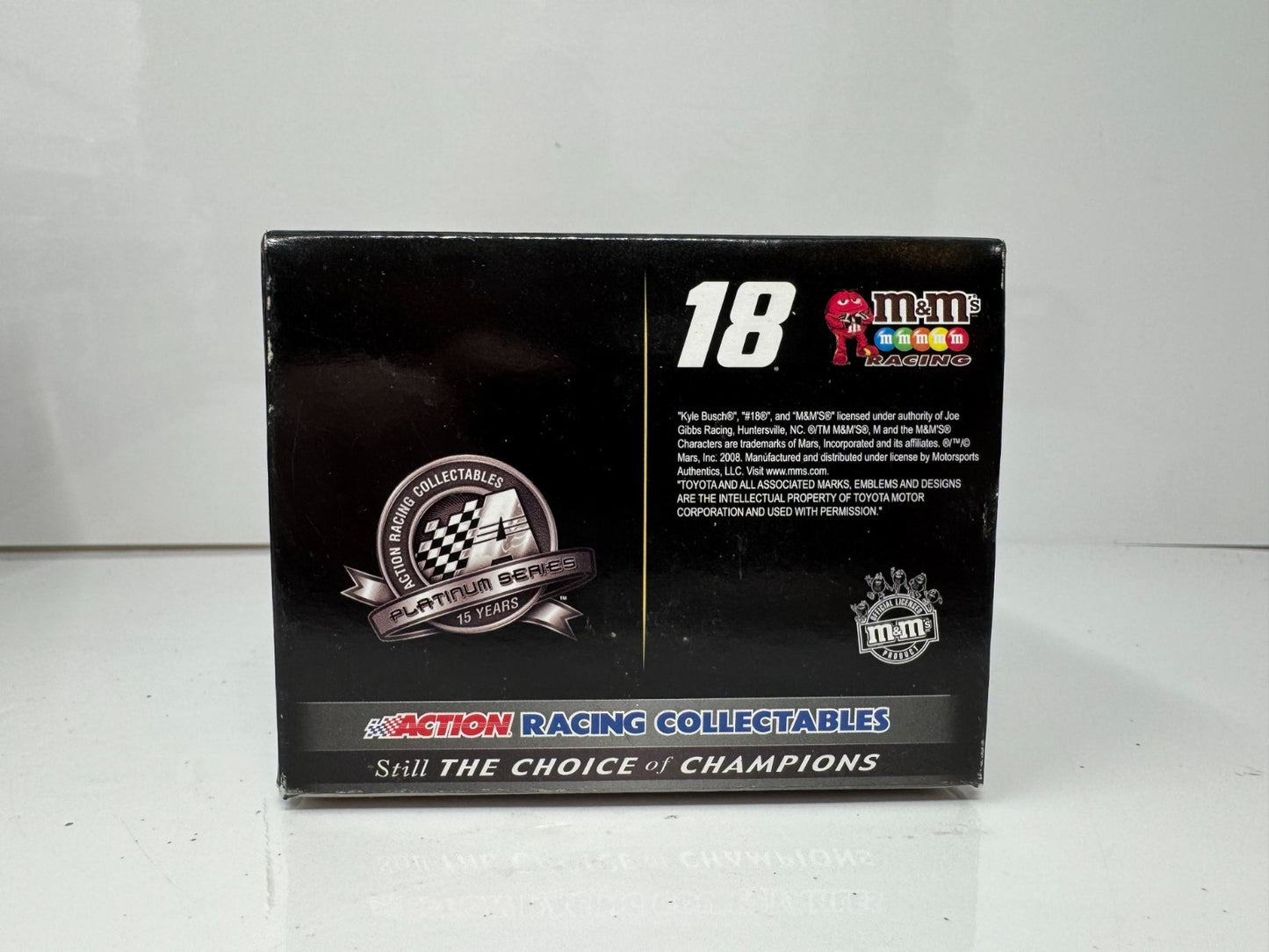 Action NASCAR #18 Kyle Busch M&M's Infineon Win 2008 Toyota Camry 1:24 Diecast