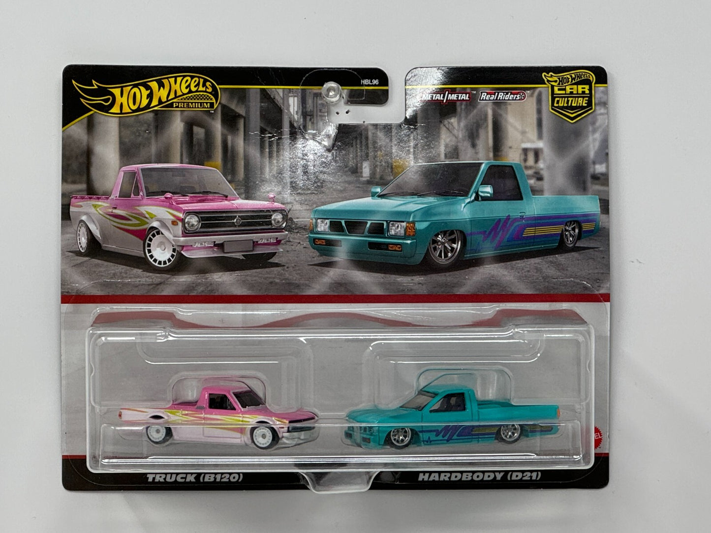 Hot Wheels Premium Datsun Sunny Truck & Custom Nissan Hardbody 2pk 1:64 Diecast