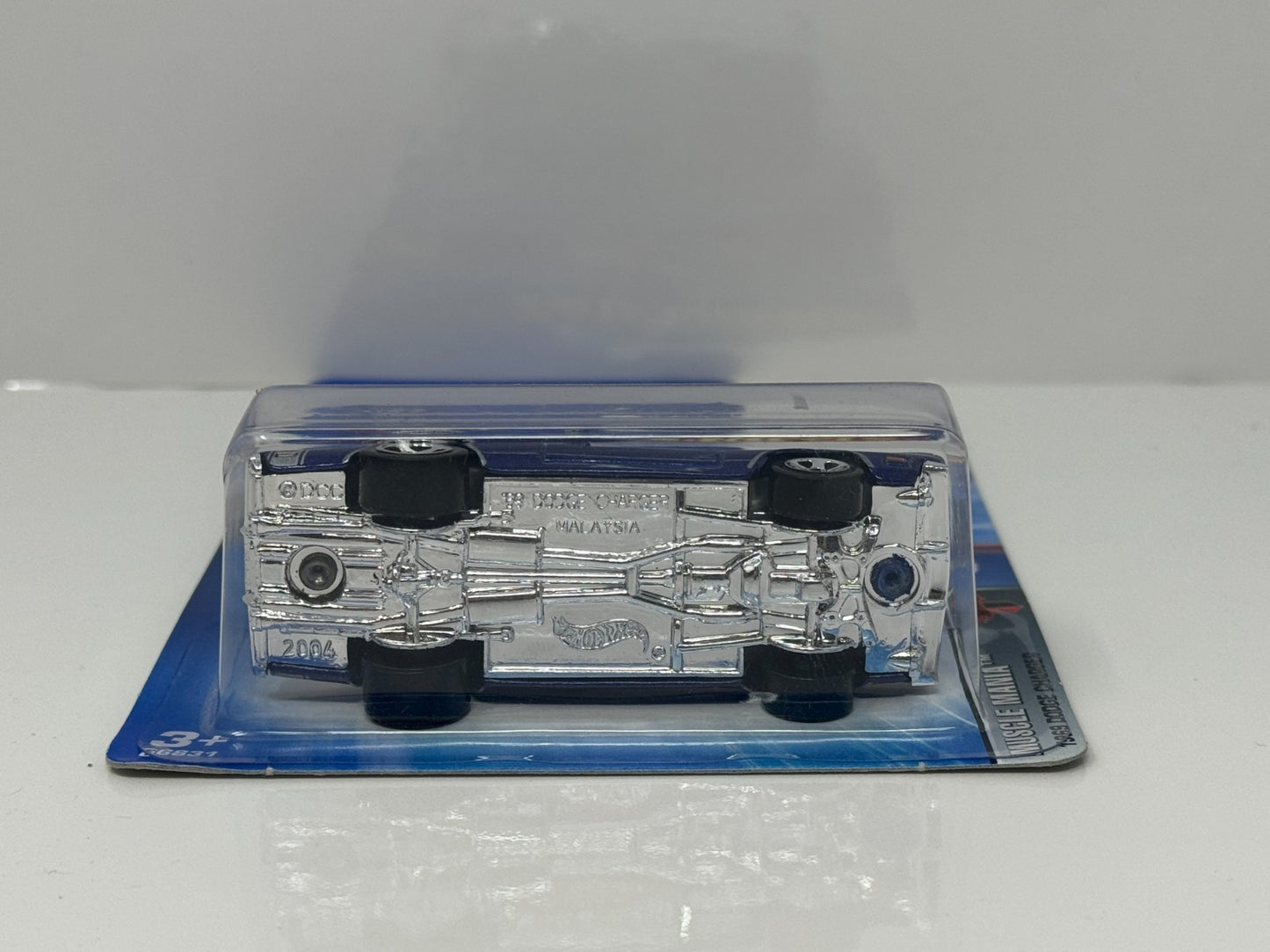 Hot Wheels Muscle Mania 1969 Dodge Charger 1:64 Diecast Blue
