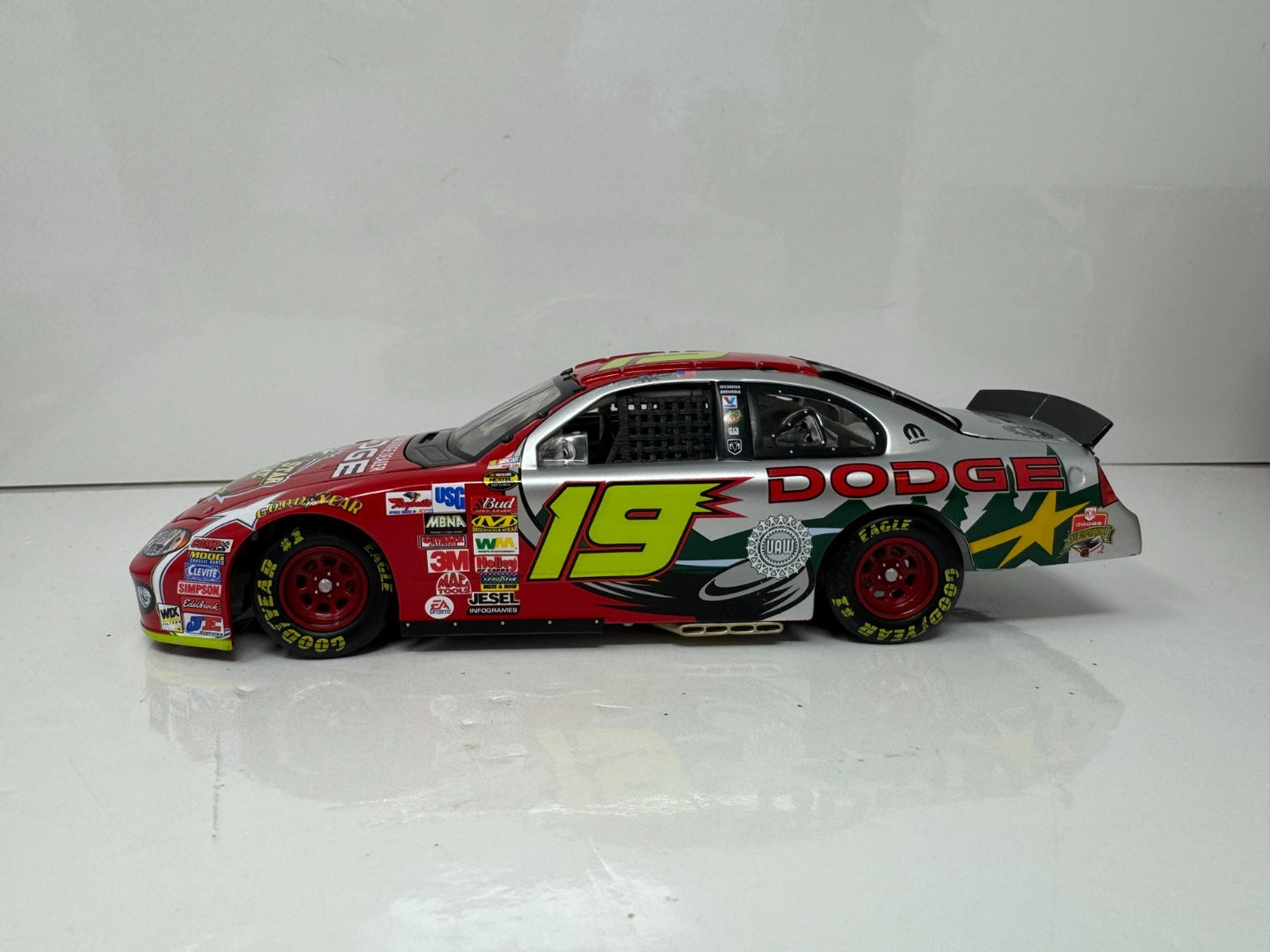 Action NASCAR Jeremy Mayfield #19 NHL All-Star Game Dodge Intrepid 1:24 Diecast
