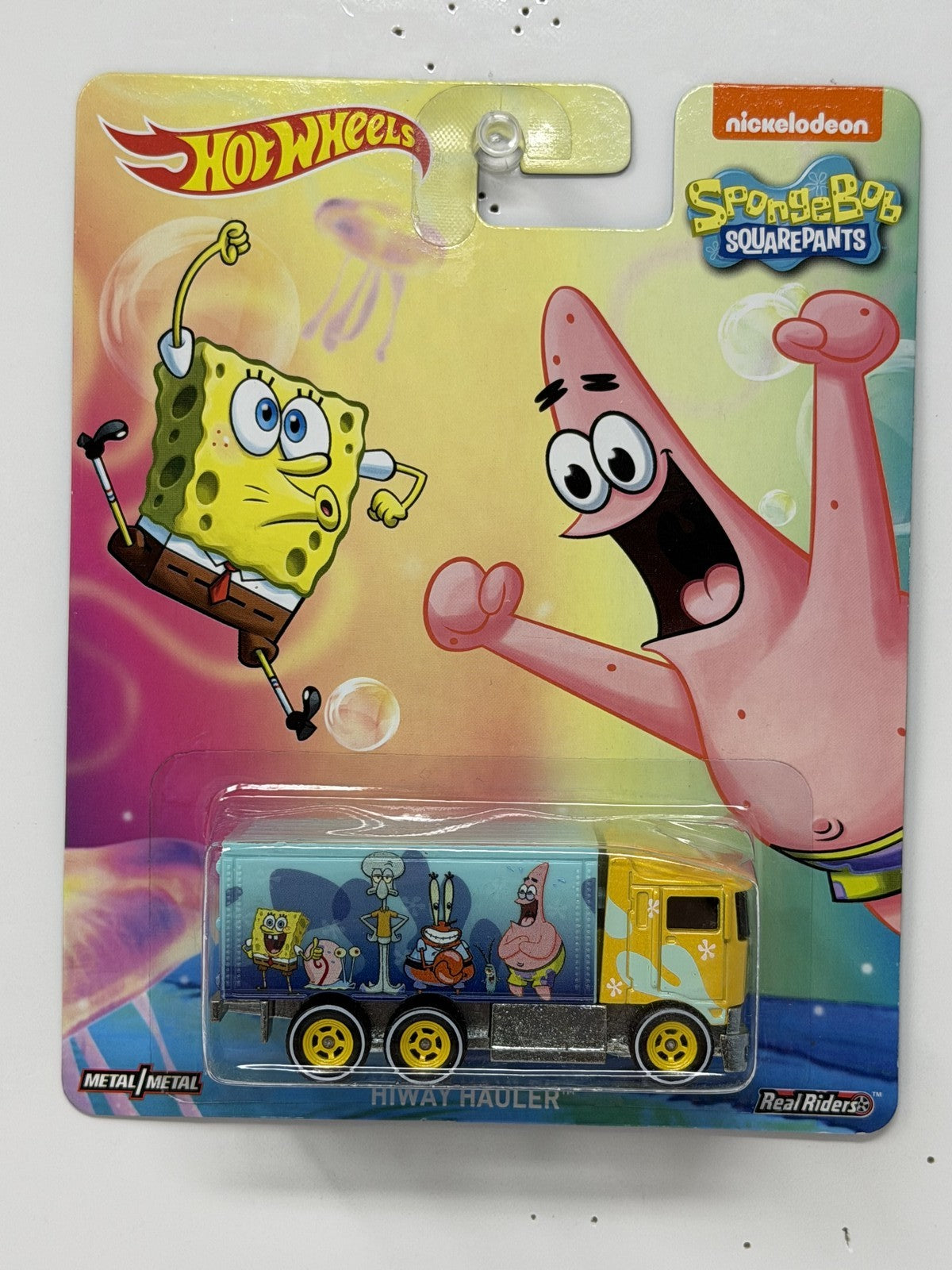 Hot Wheels SpongeBob SquarePants Hiway Hauler 1:64 Diecast Real Riders