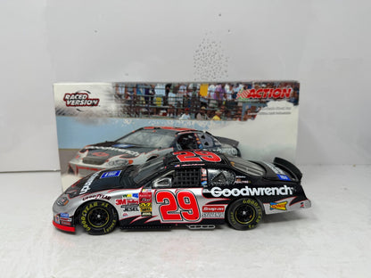 Action Nascar #29 Kevin Harvick GM Goodwrench Victory Burn-out 2003 1:24 Diecast