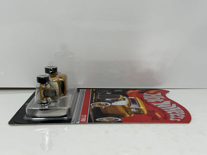 Hot Wheels Collectors 1932 Ford Limited Edition 1:64 Diecast Gold