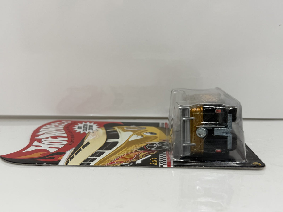Hot Wheels 2011 Collector Edition Volkswagen T1 Drag Bus K-Mart 1:64 Diecast