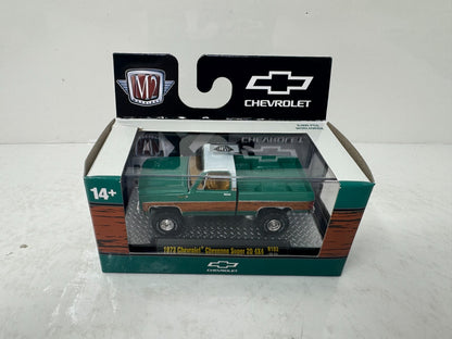 M2 Machines 1973 Chevrolet Cheyenne Super 30 1:64 Diecast