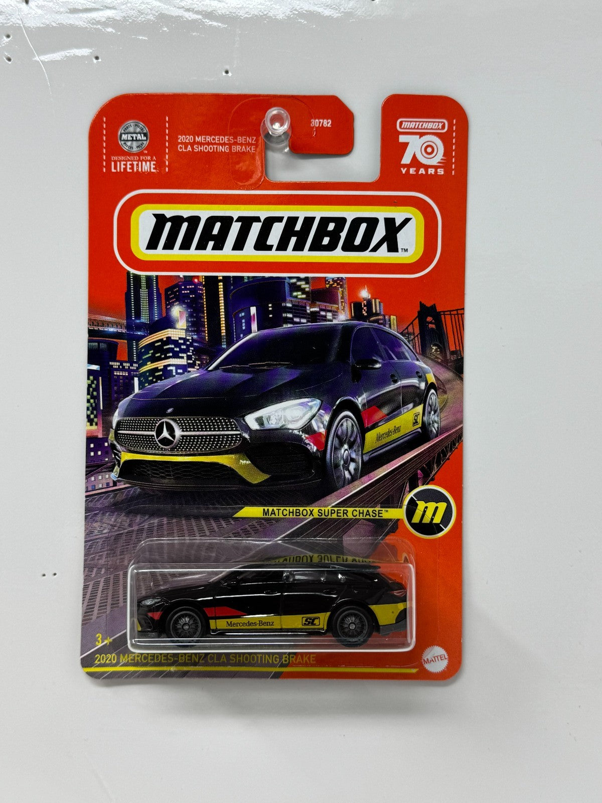 Matchbox Super Chase 2020 Mercedes-Benz CLA 1:64 Diecast