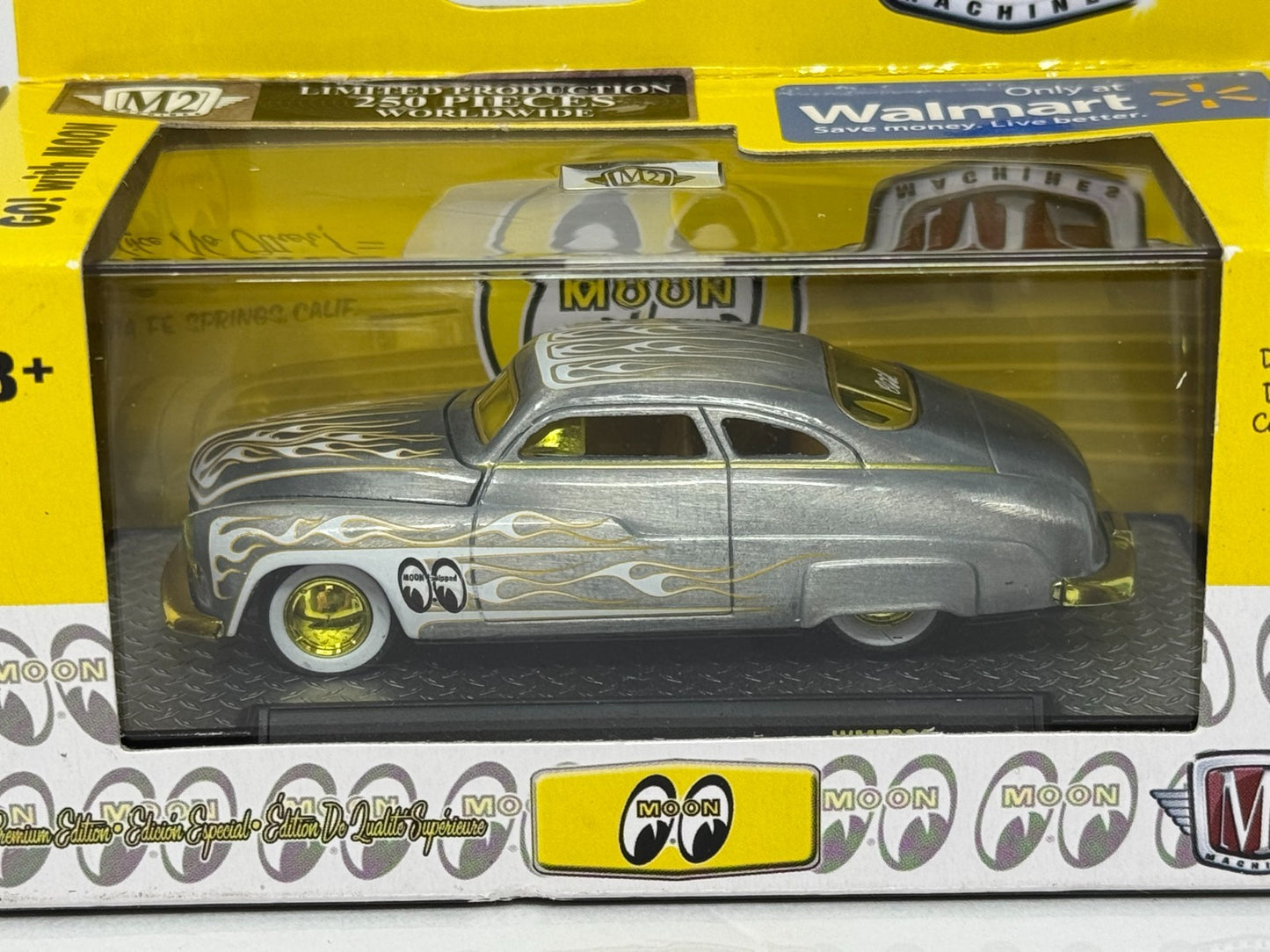 M2 Machines Moon Equipped 1949 Mercury Custom RAW CHASE 1:64 Diecast