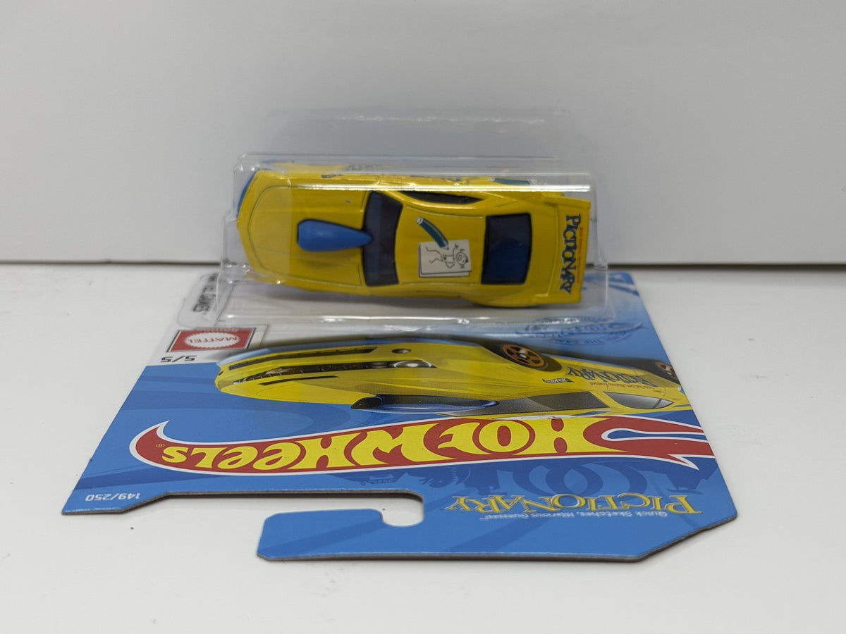 Hot Wheels Mattel Games 2010 Chevry Pro Stock Camaro Pictionary 1:64 Diecast