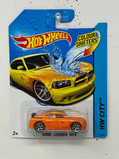 Hot Wheels Color Shifters Dodge Charger SRT8 HW City 1:64 Diecast