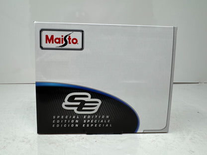 Maisto 2016 Chevrolet Camaro SS (Orange) Special Edition 1:18 Diecast