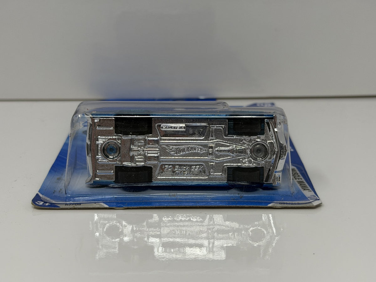 Hot Wheels Muscle Mania 1970 Buick GSX 1:64 Diecast Blue V2