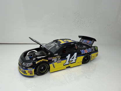 Lionel Nascar Tony Stewart #14 Code 3 Associates 2016 Chevrolet SS 1:24 Diecast
