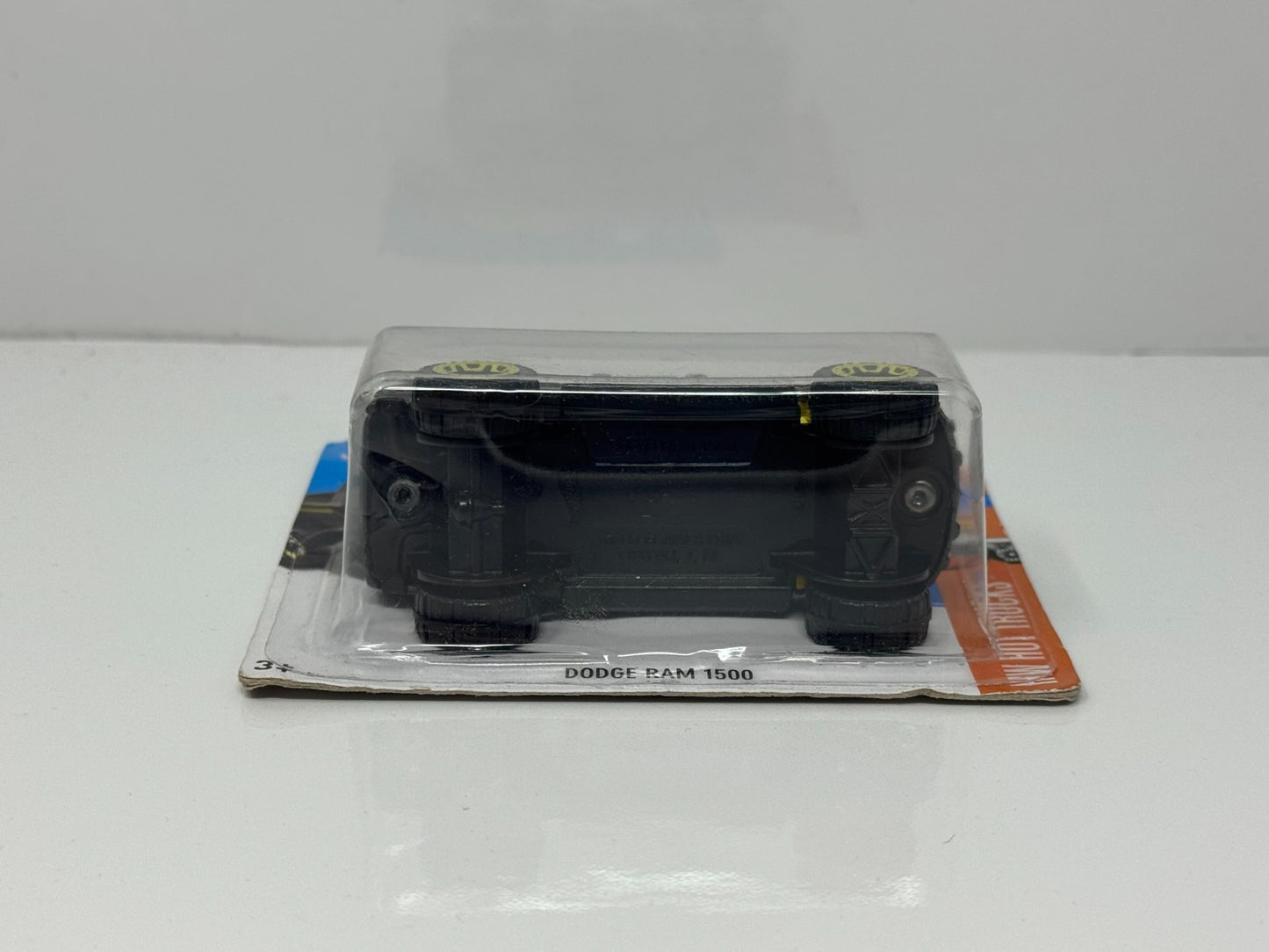 Hot Wheels Hot Trucks Dodge Ram 1500 1:64 Diecast Short Card V2