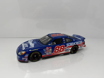 Action NASCAR Dale Jarrett #88 Quality Care 2000 Ford Taurus 1:24 Diecast