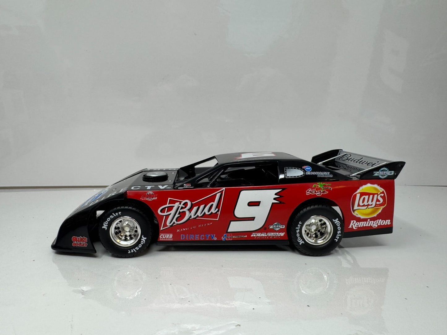 ADC Kasey Kahne #9 Budweiser Gillette Young Guns Dirt Car 1:24 Diecast