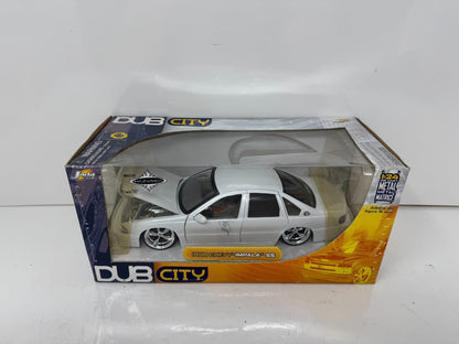 Jada Dub City 1996 Chevy Impala 1:24 Diecast KMC Wheels 22 Inch SS Rims