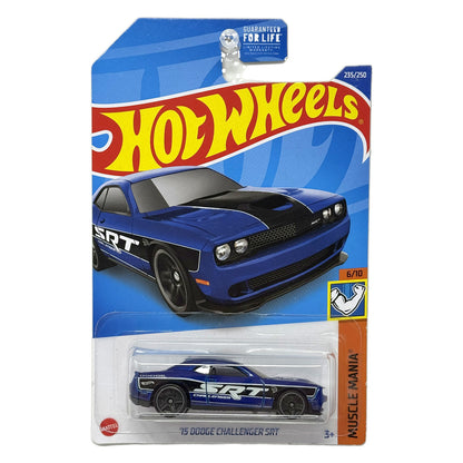 Hot Wheels Muscle Mania 2015 Dodge Challenger SRT 1:64 Diecast Blue