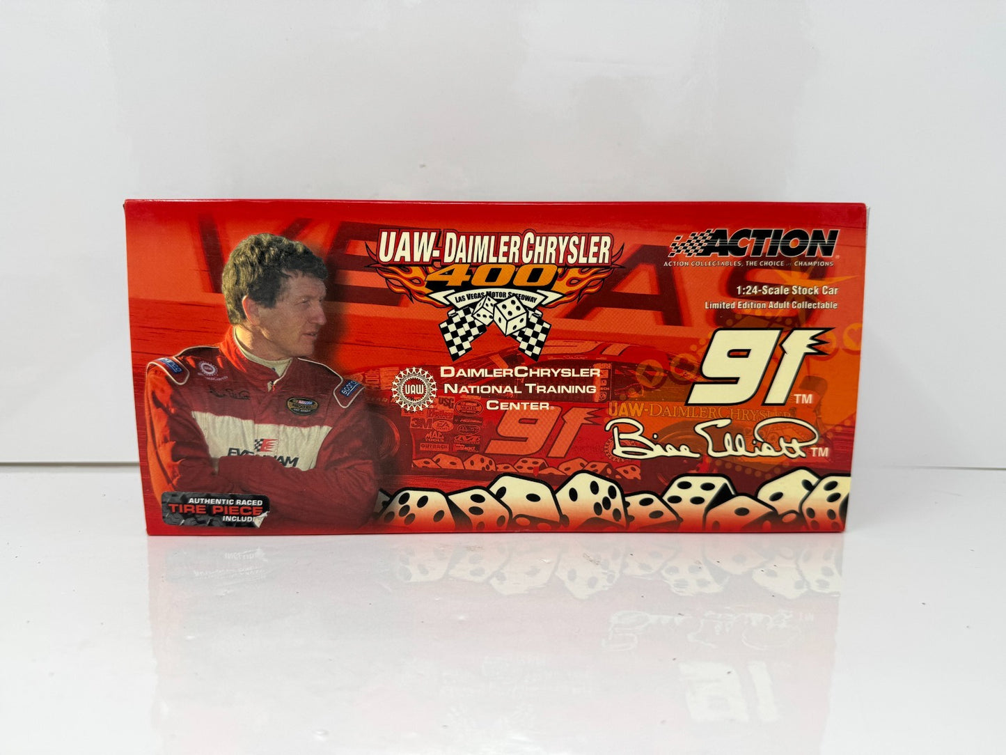 Action NASCAR Bill Elliott #9 Daimler Chrysler 2004 Dodge Intrepid 1:24 Diecast