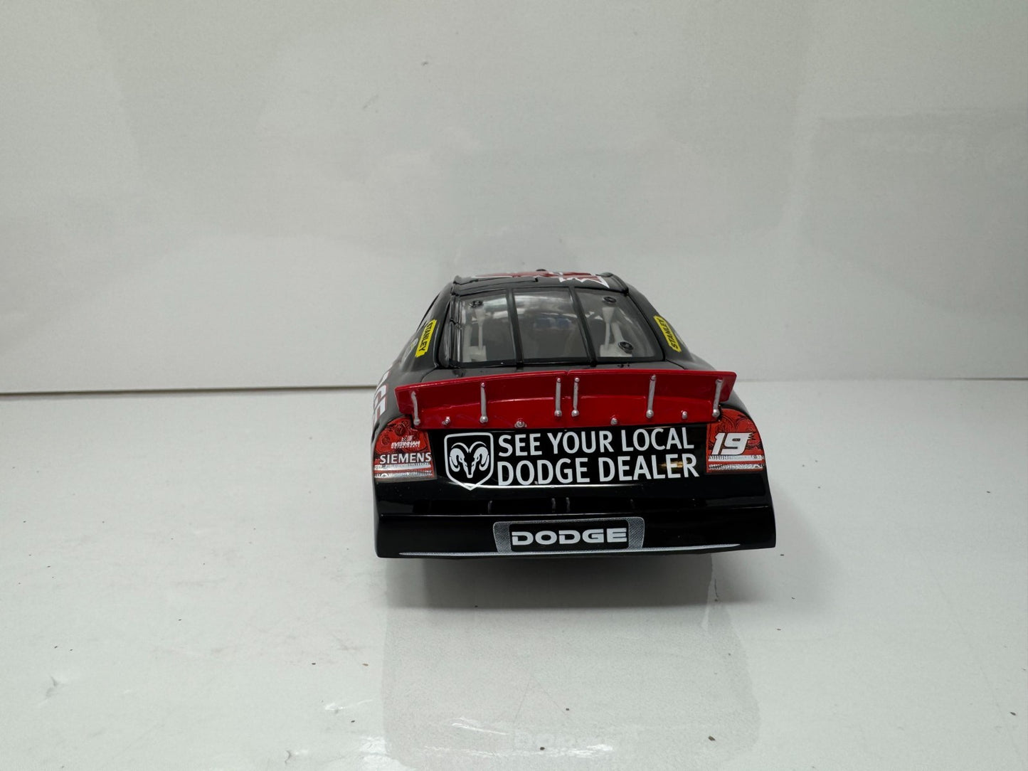 Action NASCAR Jeremy Mayfield #19 Reverse Paint 2005 Dodge Charger 1:24 Diecast