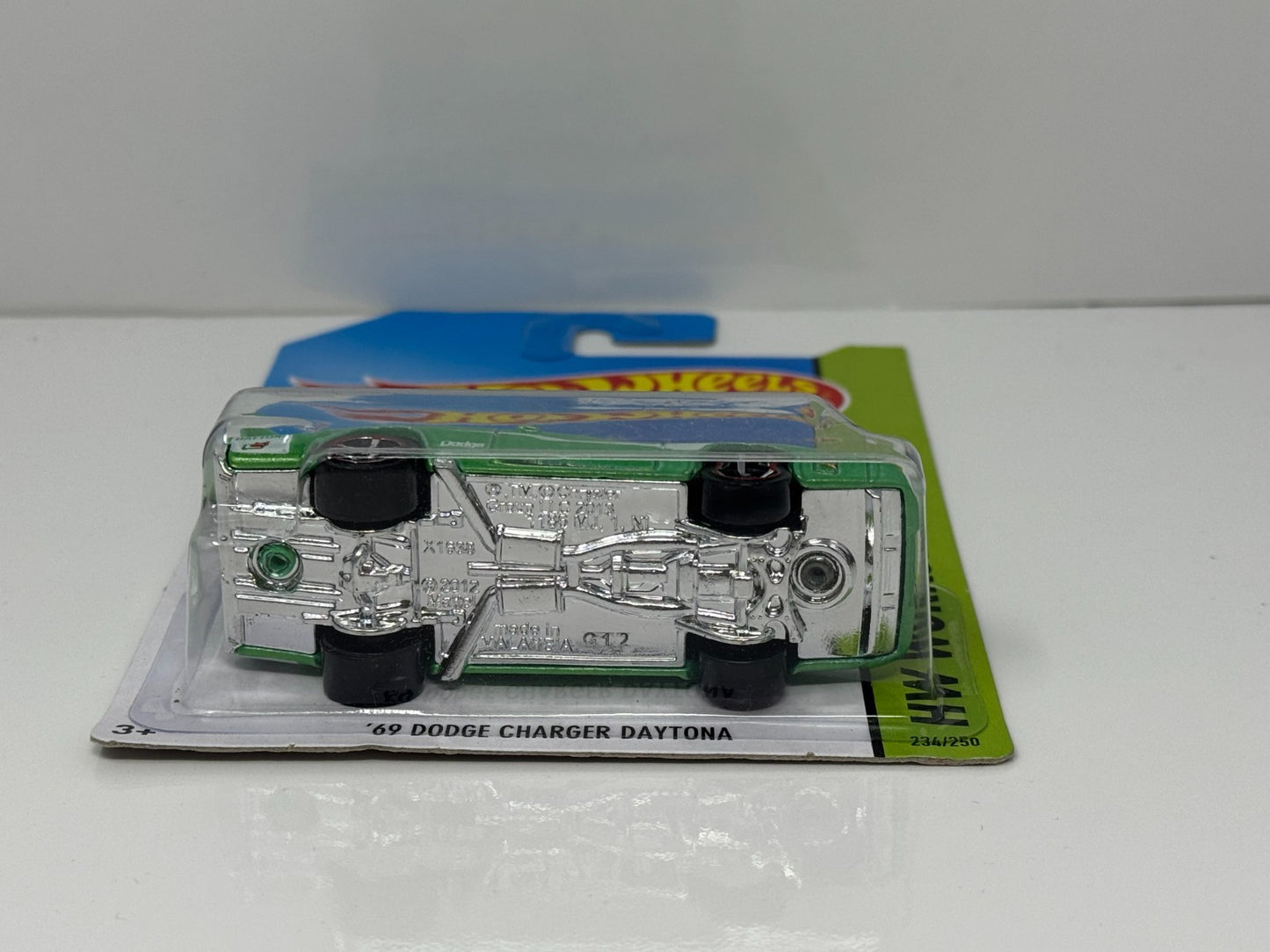 Hot Wheels Workshop 1969 Dodge Charger Daytona 1:64 Diecast Green