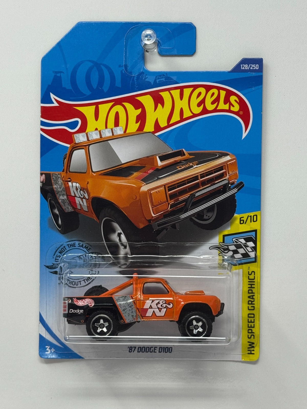 Hot Wheels Speed Graphics 1987 Dodge D100 1:64 Diecast