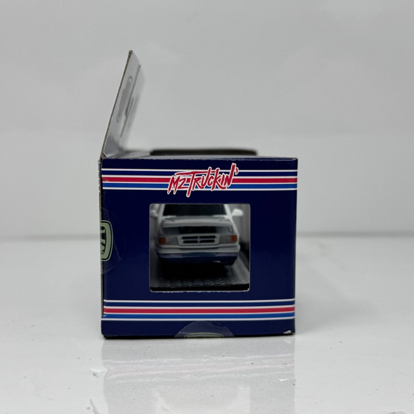M2 Machines M2 Truckin' 1995 Ford Ranger 1:64 Diecast