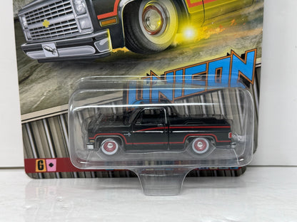 Auto World House of Cars 1983 Chevrolet Silverado Unicon 1:64 Diecast