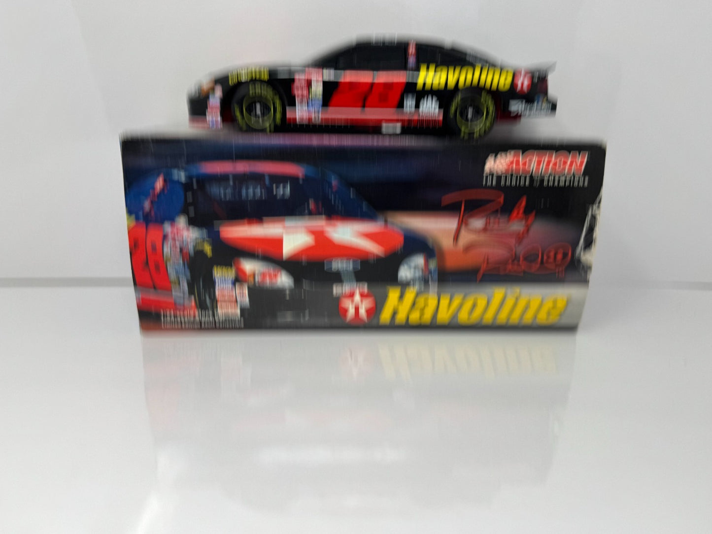 Action NASCAR Ricky Rudd #28 Texaco 2001 Ford Taurus BANK 1:24 Diecast