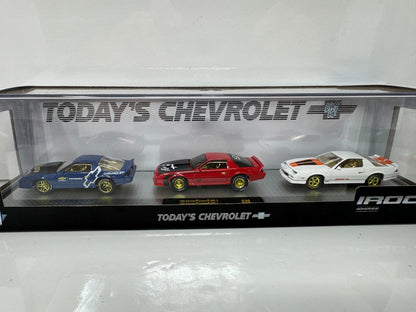 M2 Machines Today's Chevrolet IROC-Z 1985 Camaro 3 Car Set CHASE 1:64 Diecast