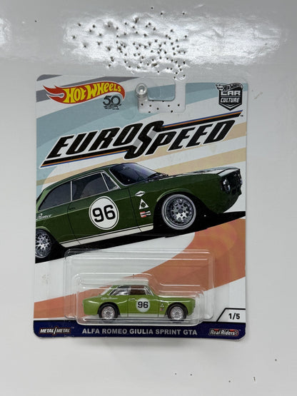 Hot Wheels Euro Speed Alfa Romeo Giulia Sprint GTA 1:64 Diecast Real Riders